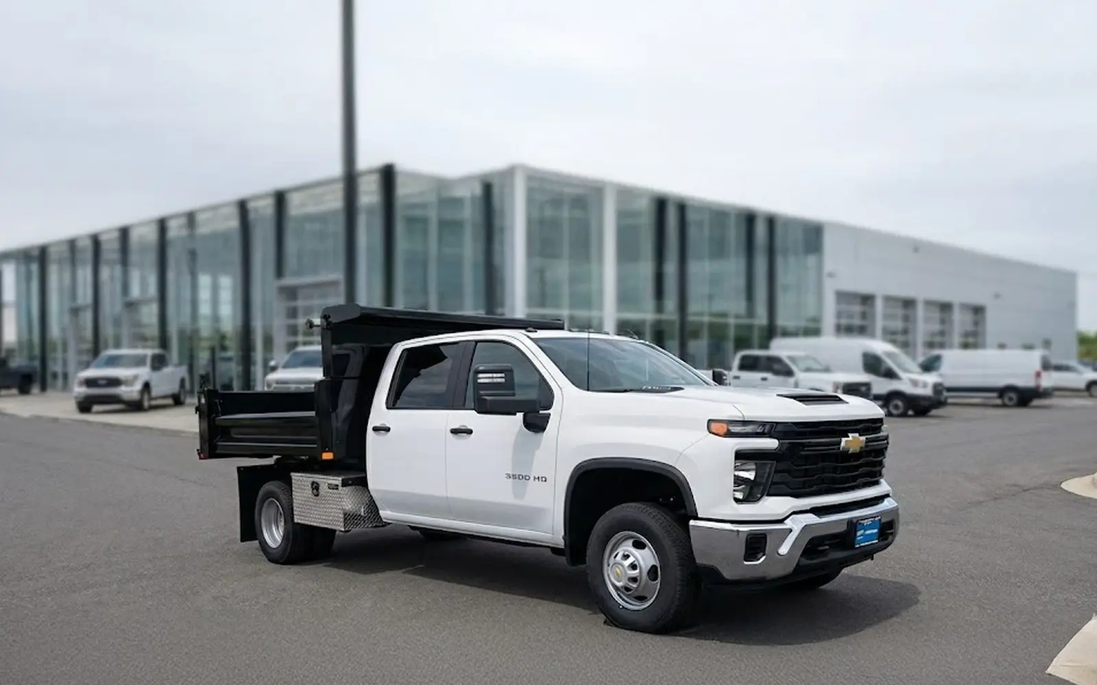 Chevrolet Silverado 3500HD Crew Cab 4x4 with Dynapro mason dump body