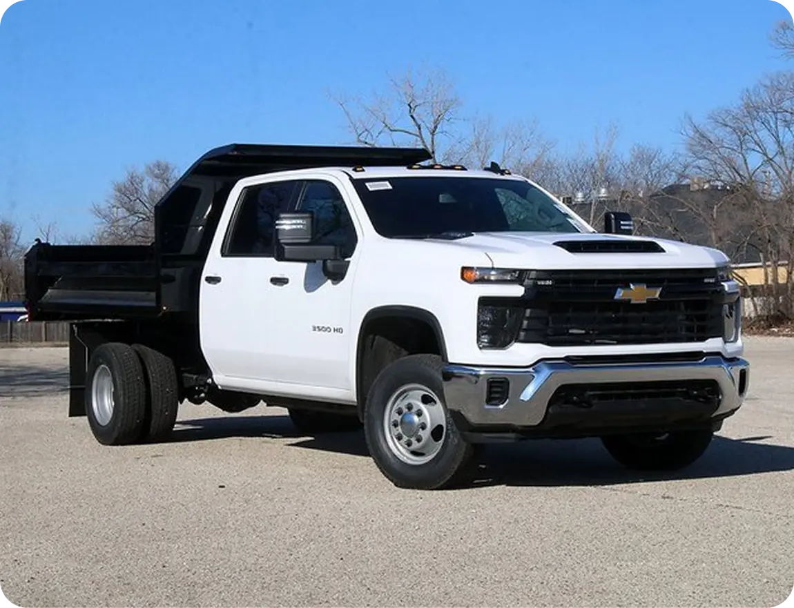 Silverado 3500HD with Knapheide gooseneck platform body, front three-quarter view